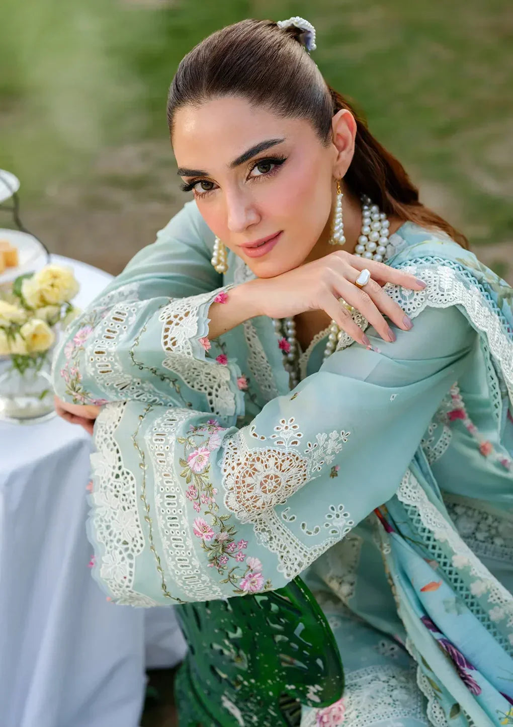 Zoya – Elaf Luxury Lawn 2025 Vol-2 (Unstitched 3 Piece) - Silko Store