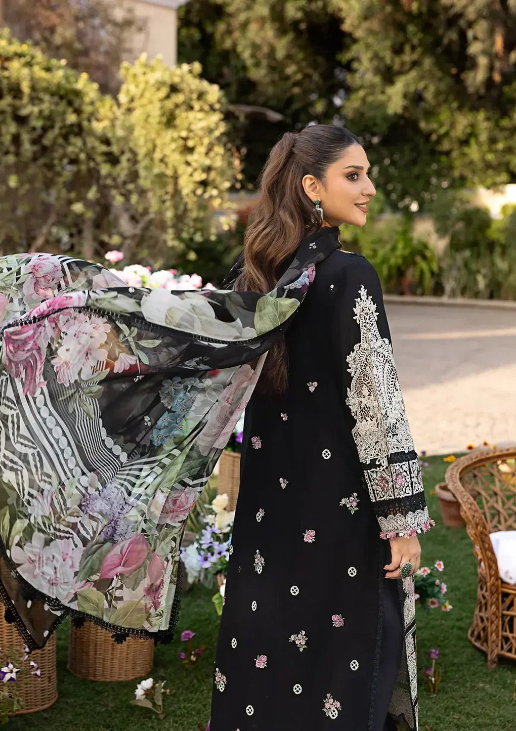 ELM-04 Mahjabeen – Luxury Lawn 2025 (Unstitched 3 Piece) - Silko Store
