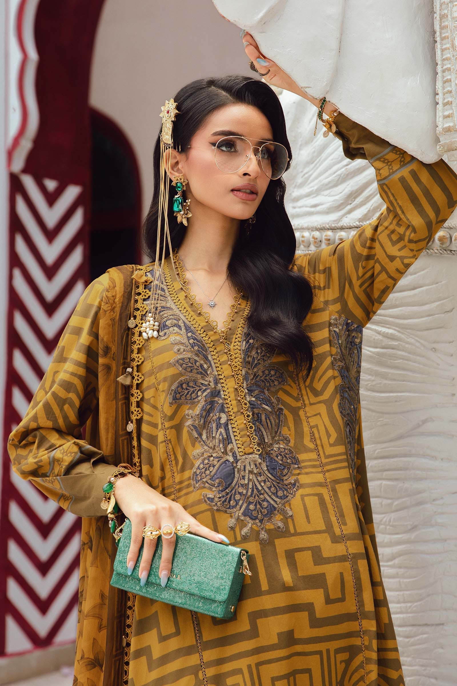 3 Piece Unstitched Embroidered Cambric Suit | MPT-2703-A - My Store