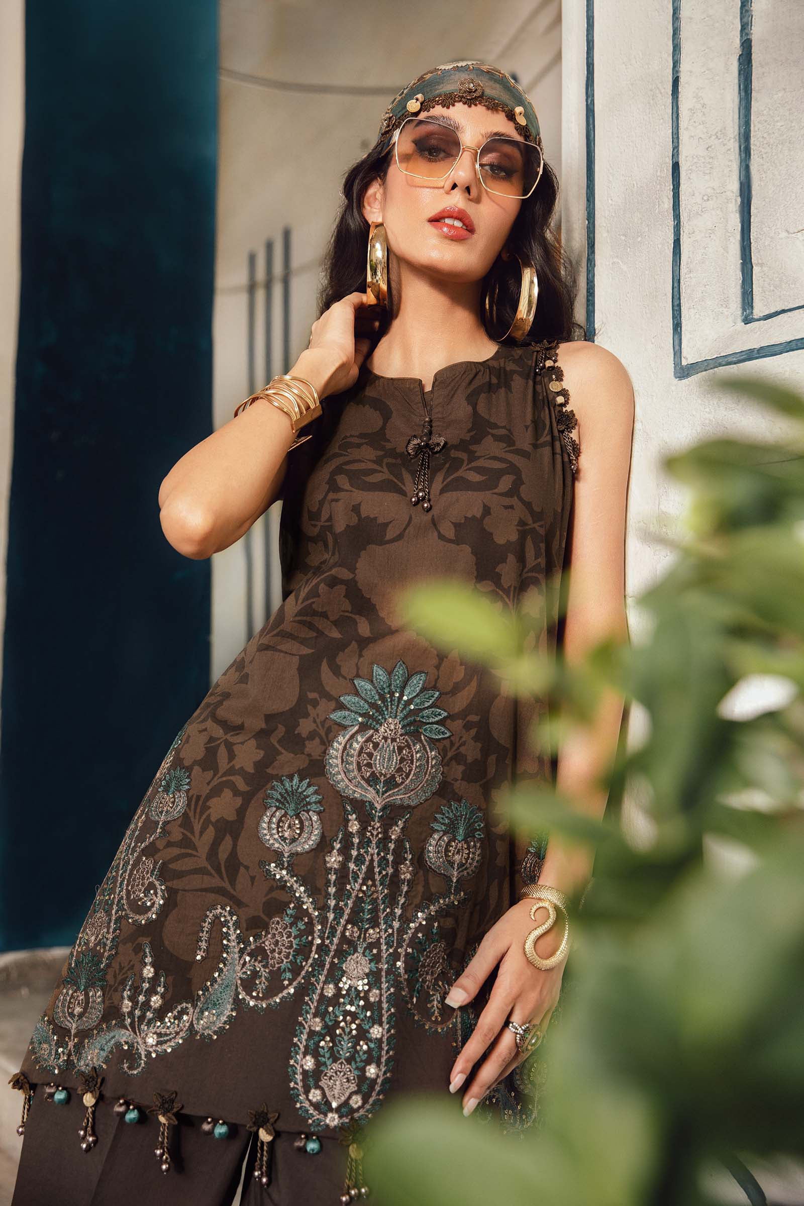 3 Piece Unstitched Embroidered Cambric Suit | MPT-2704-A - My Store