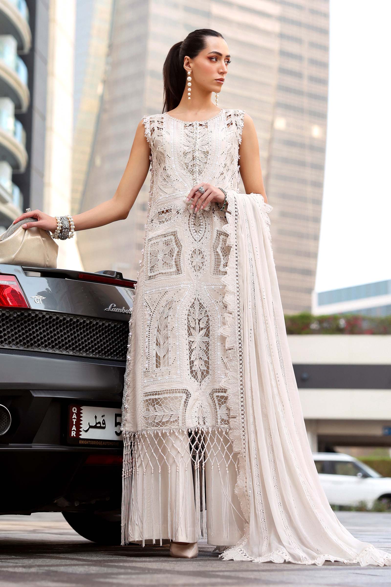 3 Piece Unstitched Embroidered Lawn Suit - My Store