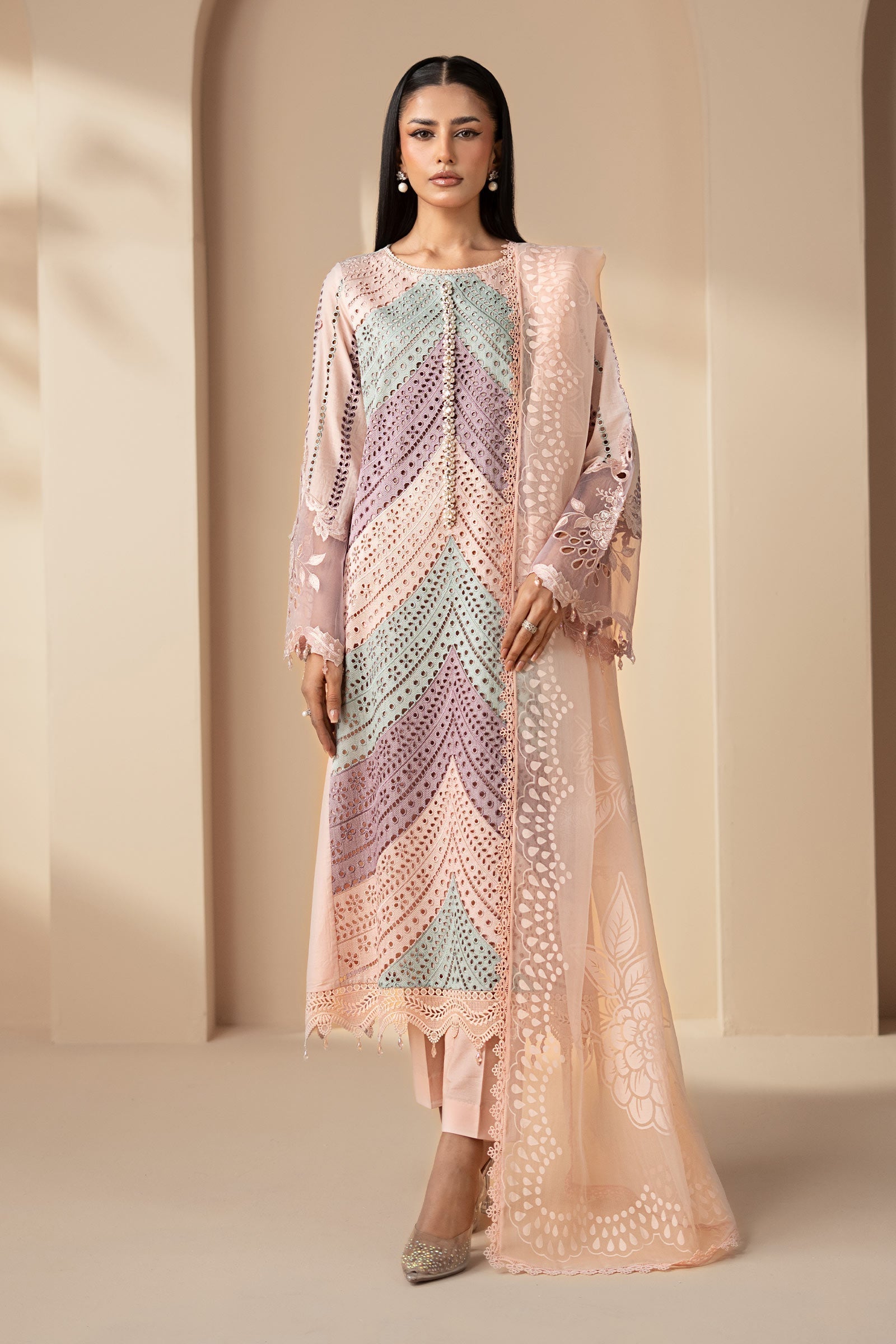 3 Piece Embroidered Lawn Suit - My Store