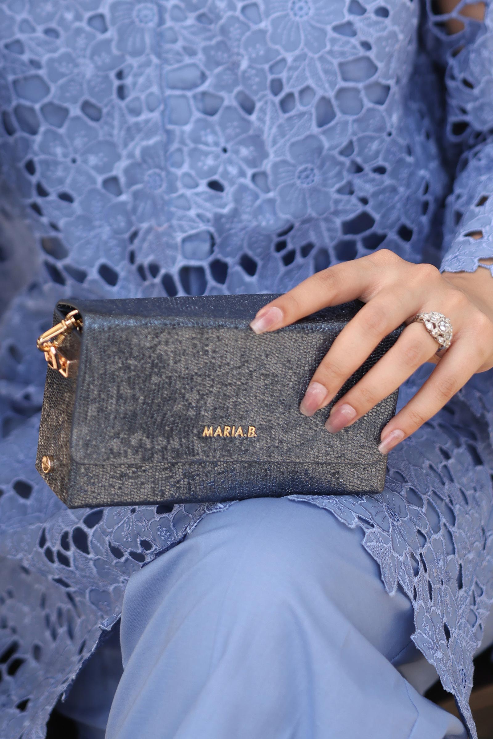 Box Clutch | MBG-S25-03 - Silko Store