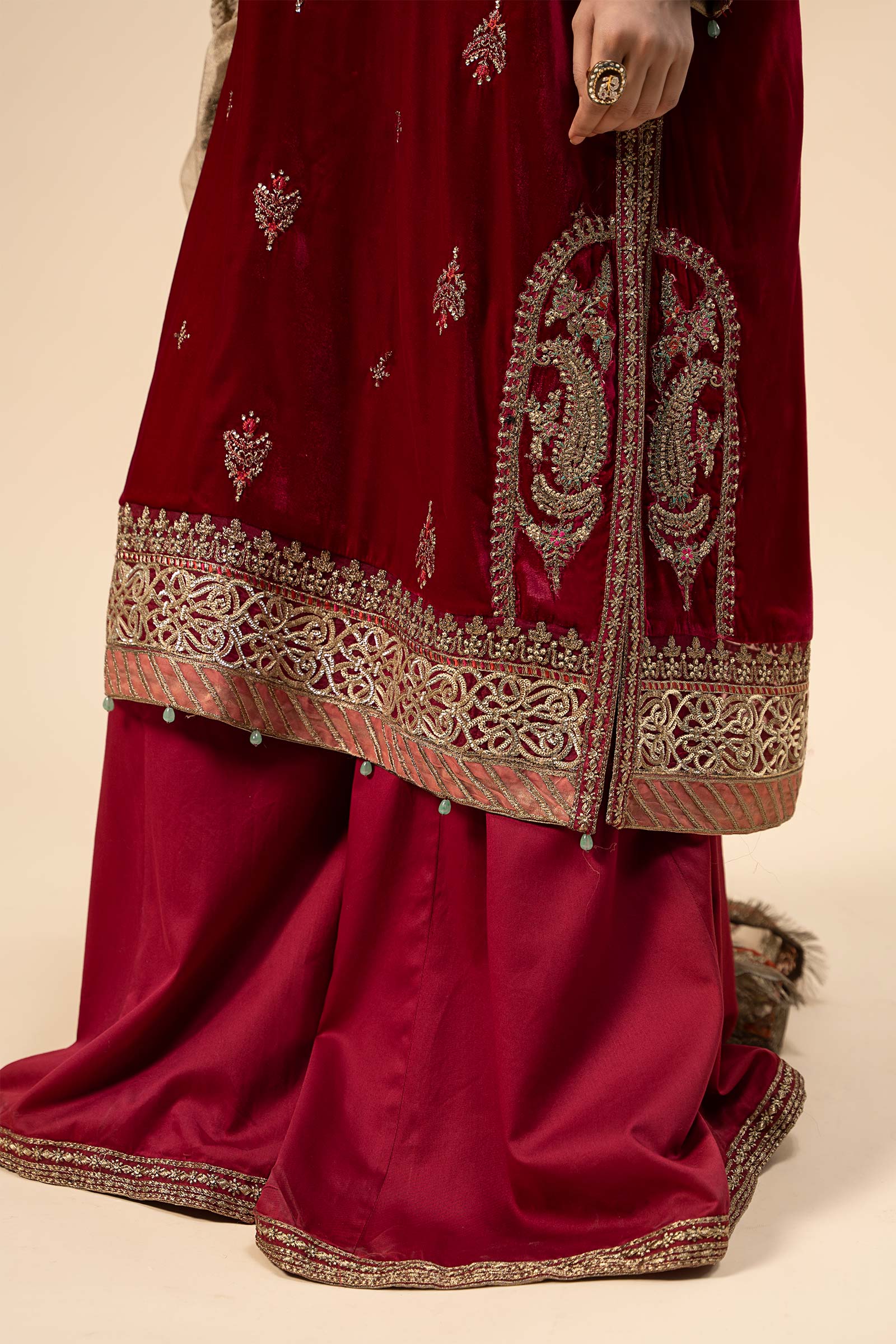 3 Piece Embroidered Velvet Suit | SF-W24-29 - Silko Store