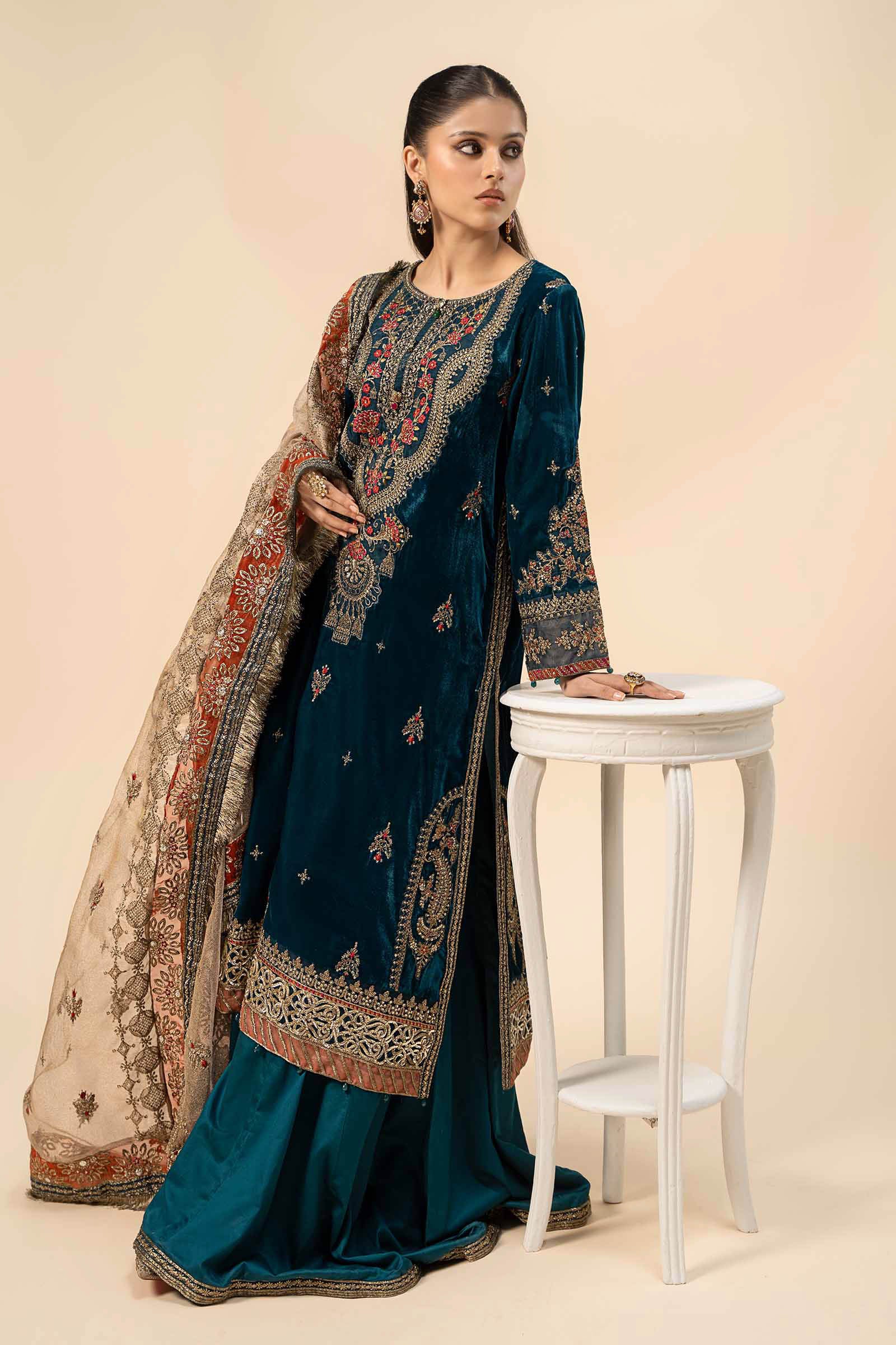 3 Piece Embroidered Velvet Suit - Silko Store