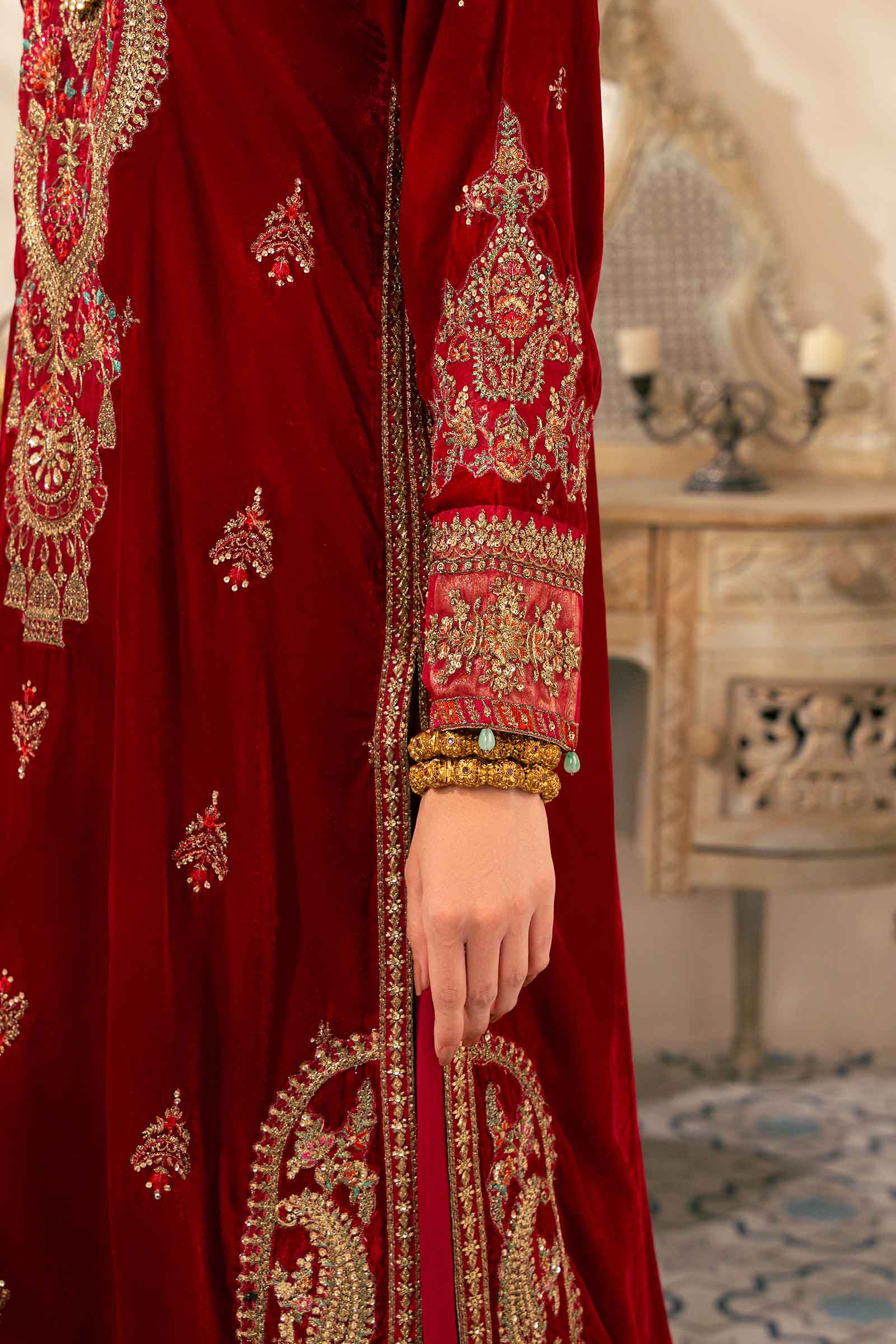 3 Piece Embroidered Velvet Suit | SF-W24-29 - Silko Store