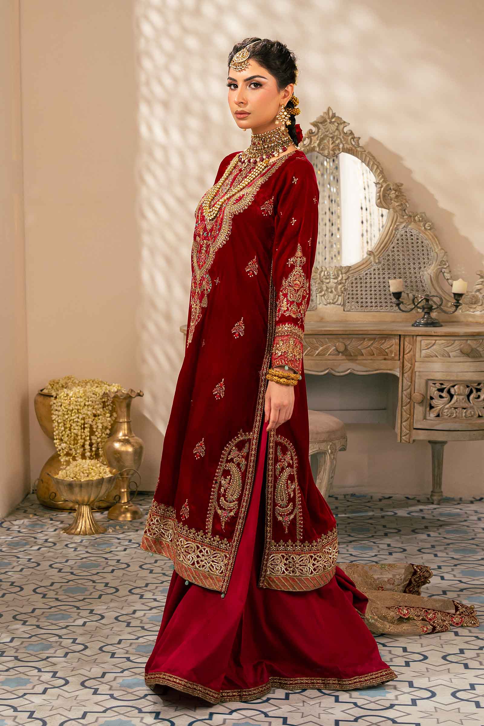 3 Piece Embroidered Velvet Suit | SF-W24-29 - Silko Store