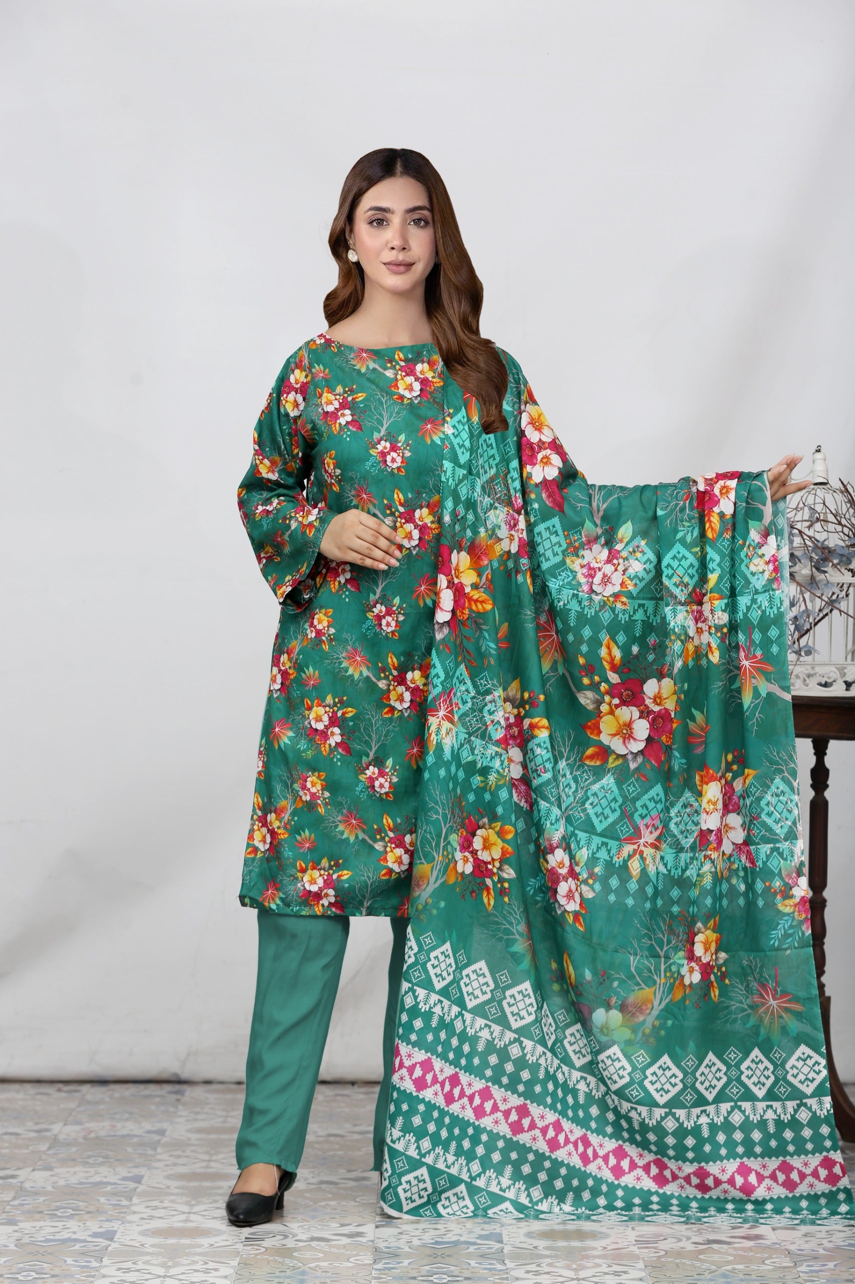 3 Piece Printed Lawn Suit - Silko Store
