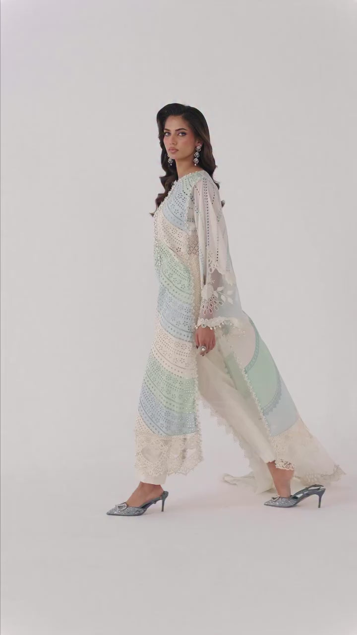 3 Piece Embroidered Lawn Suit