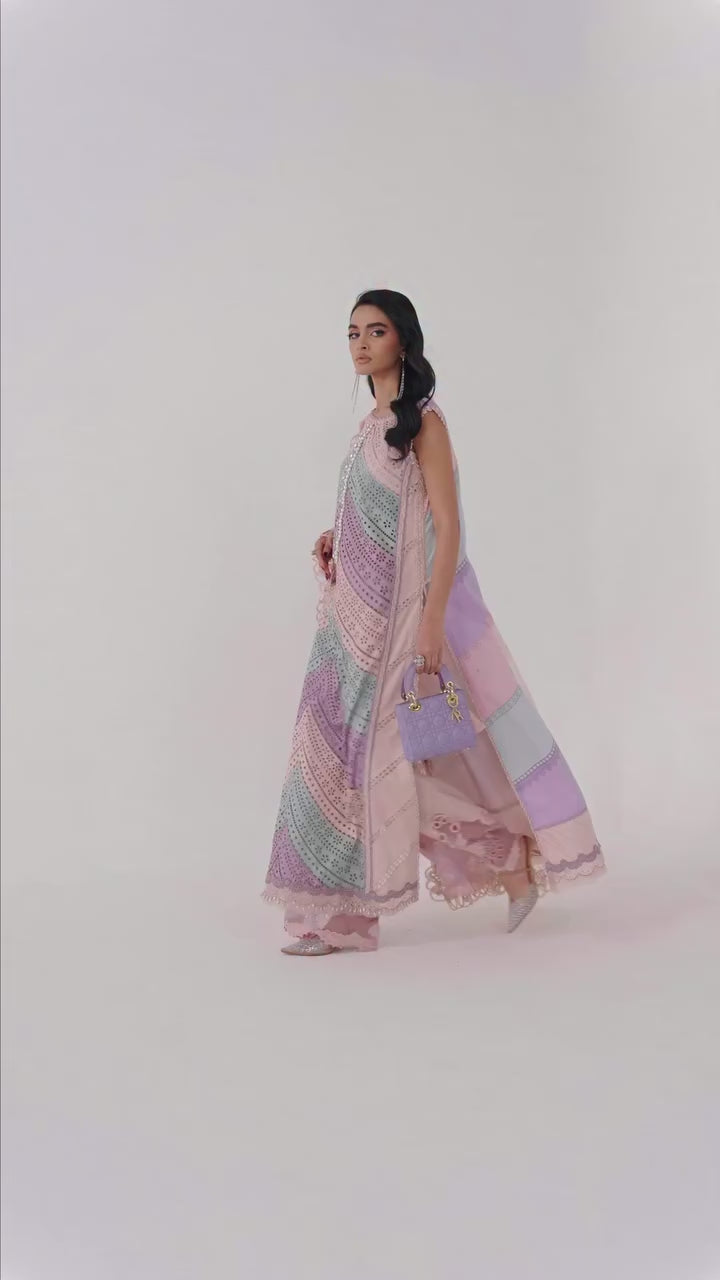 3 Piece Embroidered Lawn Suit